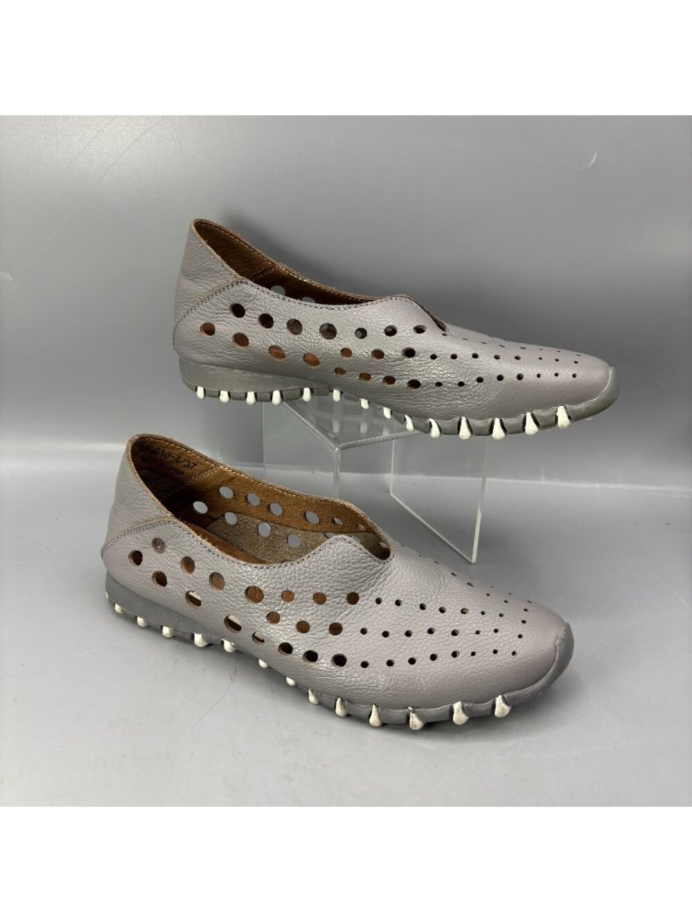 Litfoot Breeze V Casual Slip On Shoes Womens US 7 Gray Leather Comfort Shoes